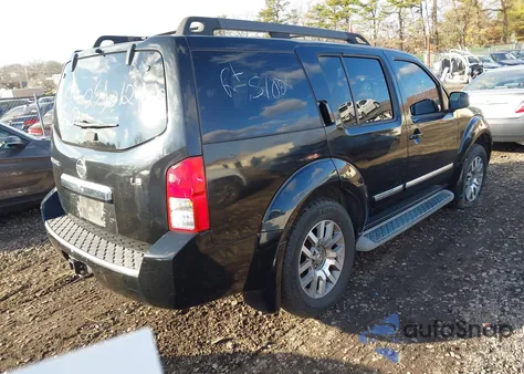 2010 Nissan Pathfinder Le z USA, uszkodzony, nr VIN 5N1AR1NB8AC604417